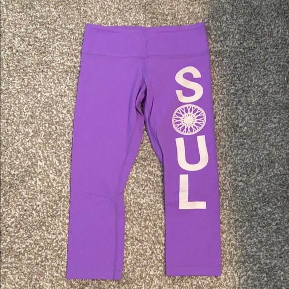 Soul cycle Lululemon wunder under - Picture 2 of 3